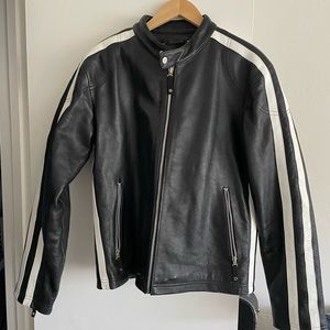 Wilson’s Leathers Motorcycle Jacket - size Medium
